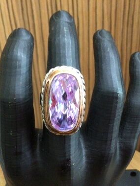 Large 925 silver amethyst colored stone ring. Size 8  beautiful  ring